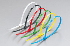 चीन 100PCS/Lot Self -locking colorful 100*2.5mm nylon6 cable zip ties with diffrent length ,CE ,UL94V-2 आपूर्तिकर्ता
